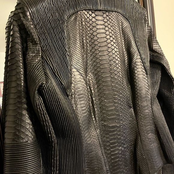 Brand Cuadra, L, Python - Picture 9 of 9